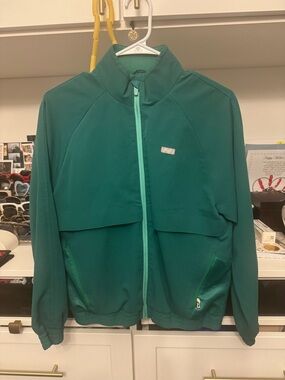 FIGS Women’s Jacket NWOT